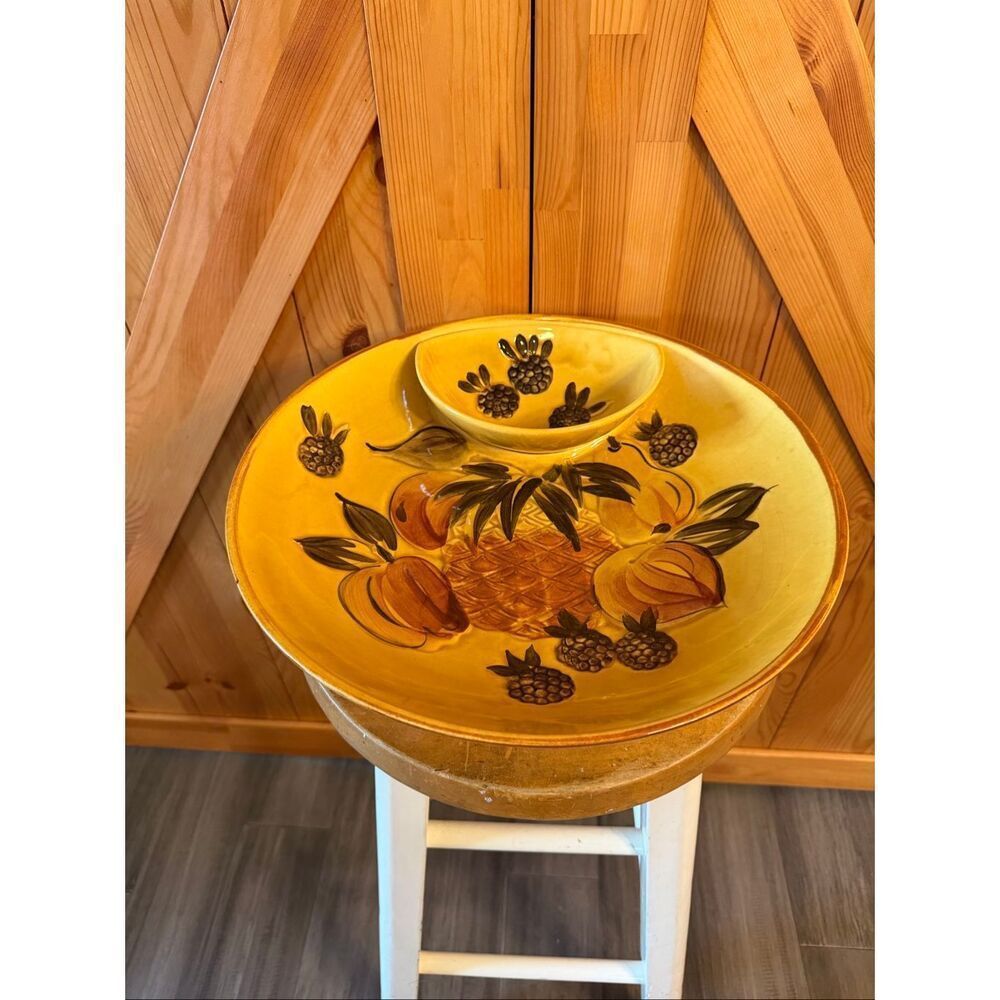 California Pottery, Los Angeles Pottery, Chip Dip Platter Fruit Gold (7040) MCM